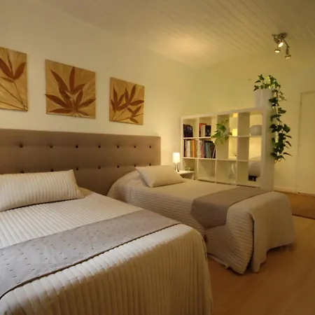 Contemporain Avec Jardin Et Parking A - Fr-1-306-1309 Holiday home