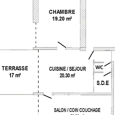 Contemporain Avec Jardin Et Parking A - Fr-1-306-1309 * Ла-Шапель-сюр-Эрдр