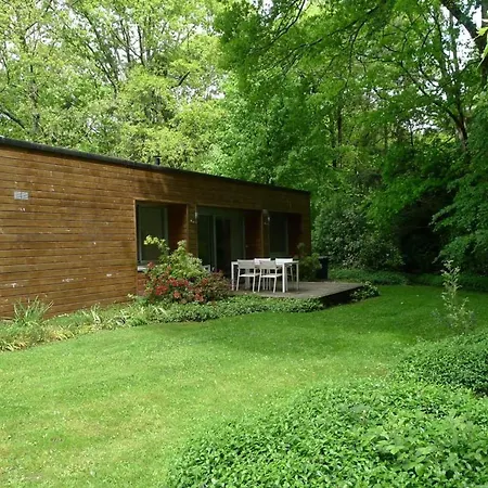 Contemporain Avec Jardin Et Parking A - Fr-1-306-1309 La Chapelle-Sur-Erdre